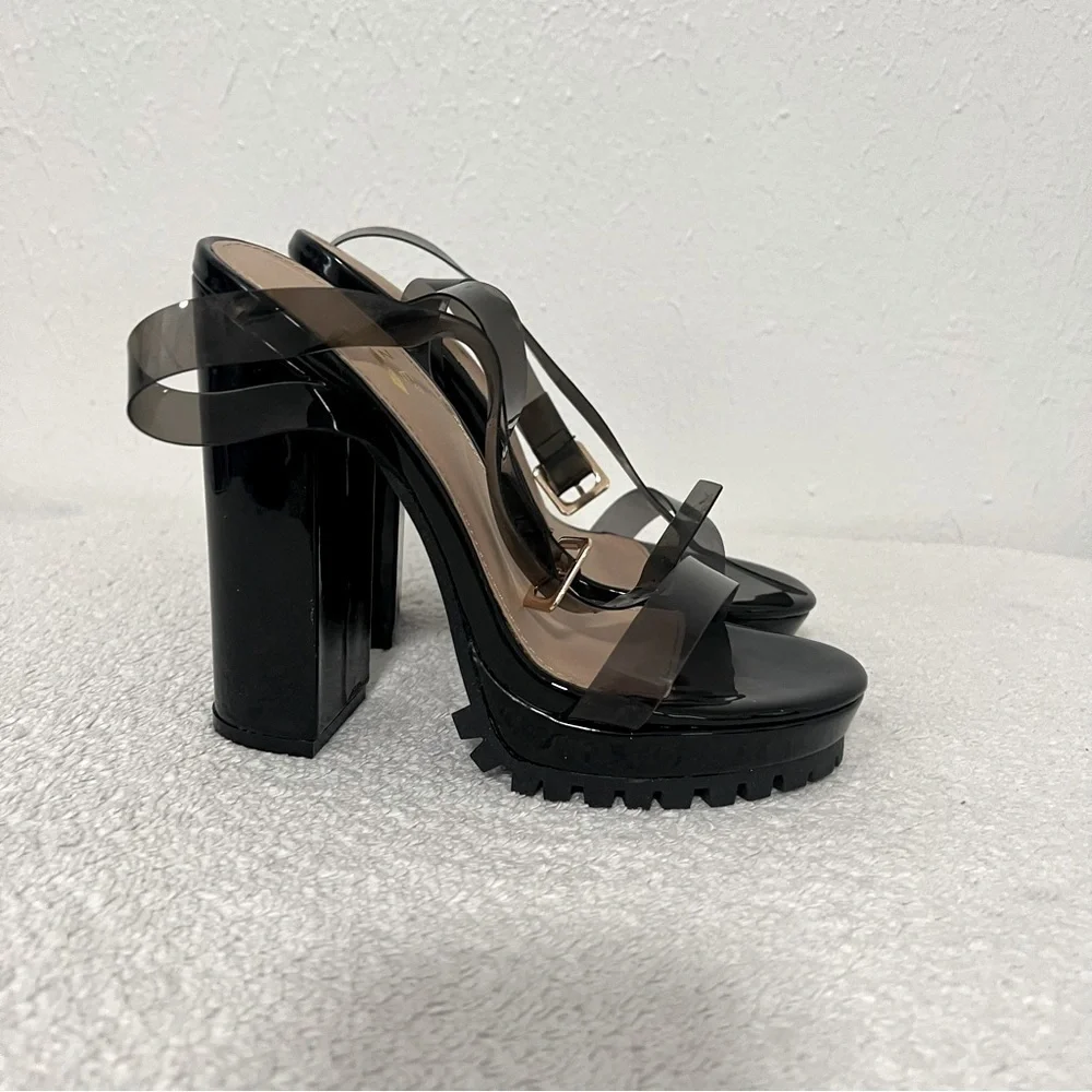 GLAZE Black Platform 5” High Block Heel Ankle Strap Lug Soles Sandals Size 6 NIB
